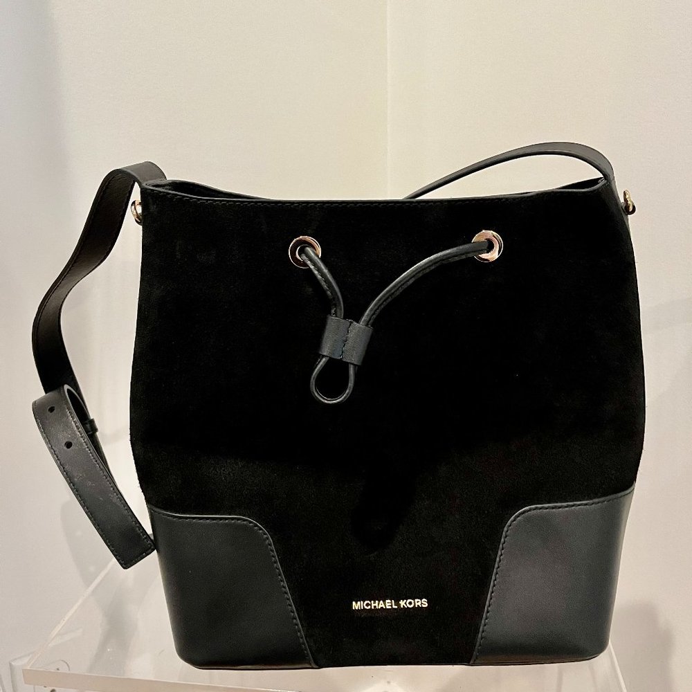 Michael Kors Large Drawstring Suede & Leather Tote (Black/Espresso)